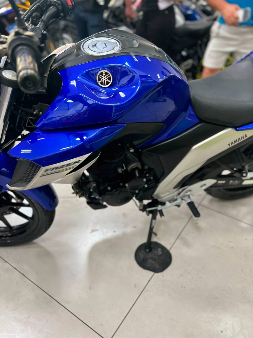 YAMAHA YS 250 FAZER ABS