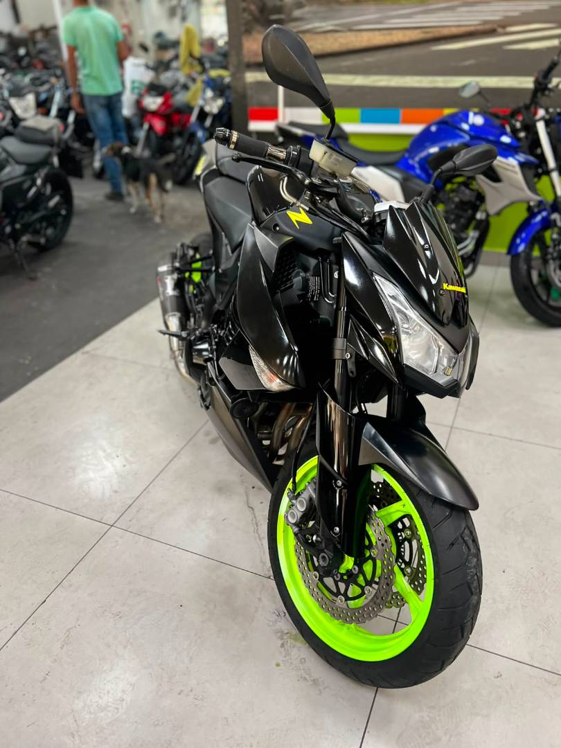 KAWASAKI Z1000