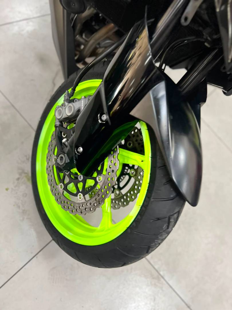 KAWASAKI Z1000