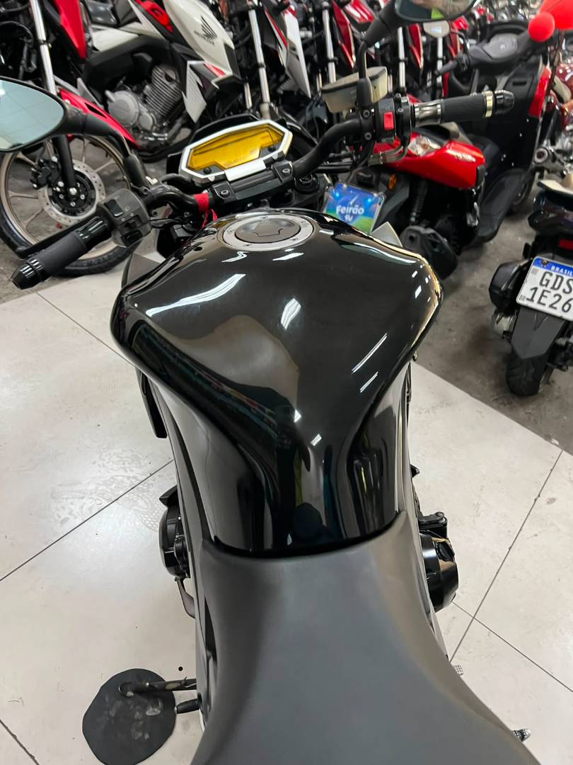 KAWASAKI Z1000