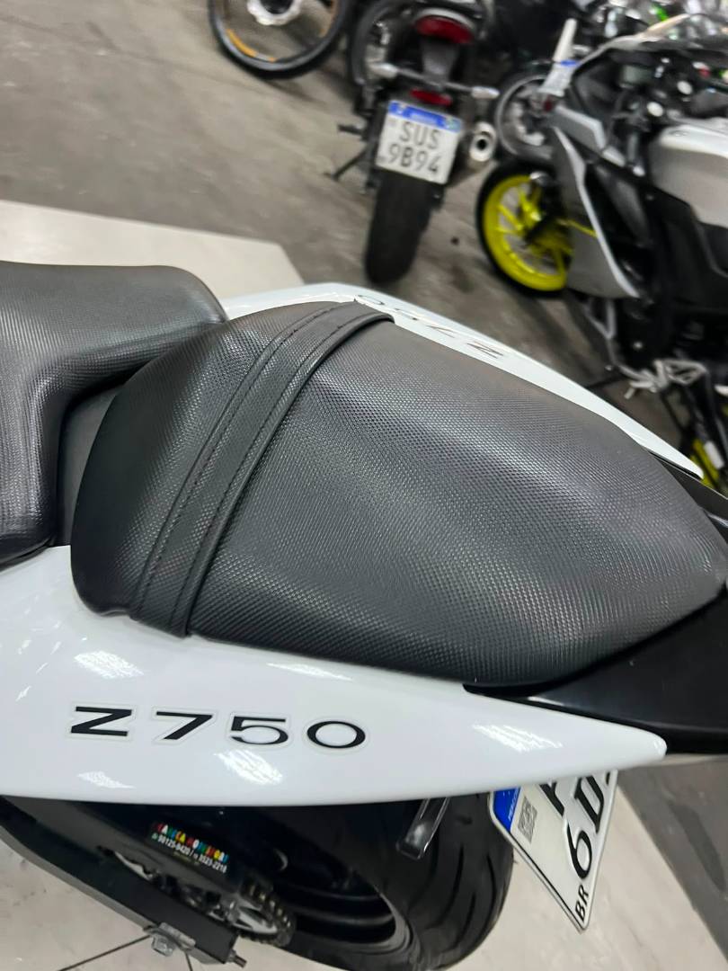 KAWASAKI Z-750 ABS