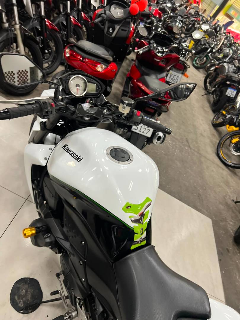 KAWASAKI Z-750 ABS