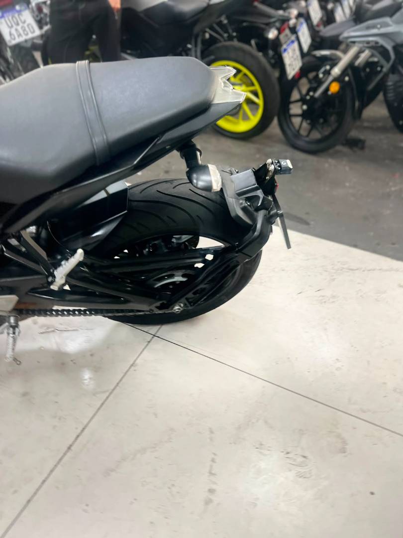 YAMAHA MT-09
