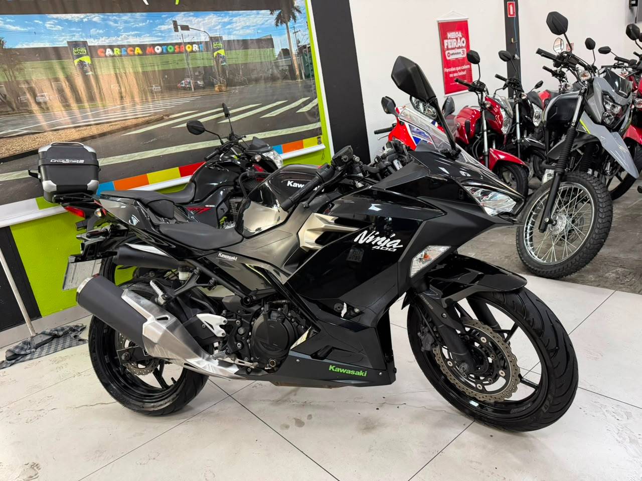 KAWASAKI NINJA 400 KRT EDITION