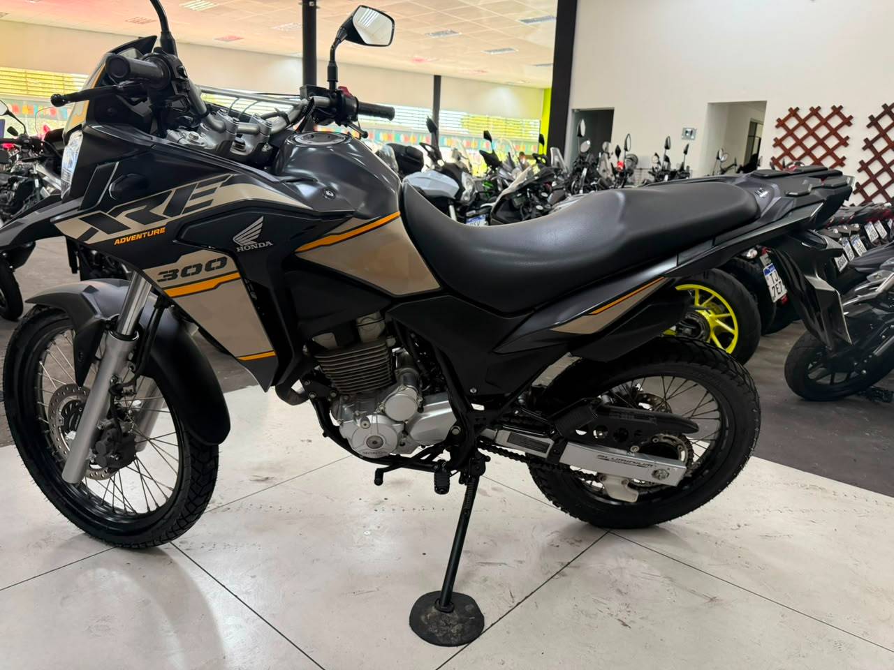 HONDA XRE 300 ABS
