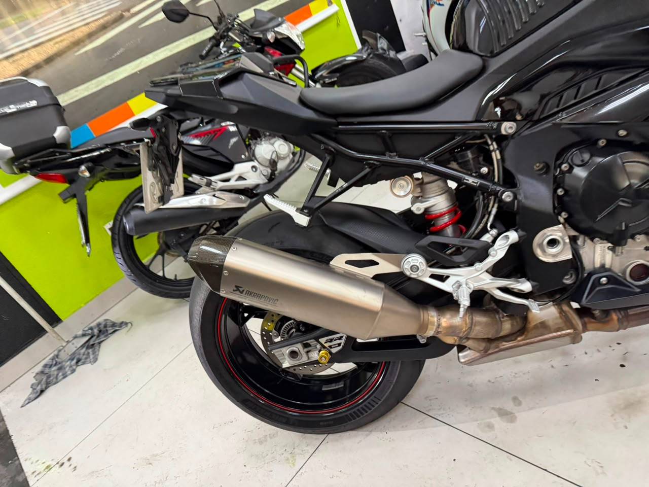 BMW S 1000 RR