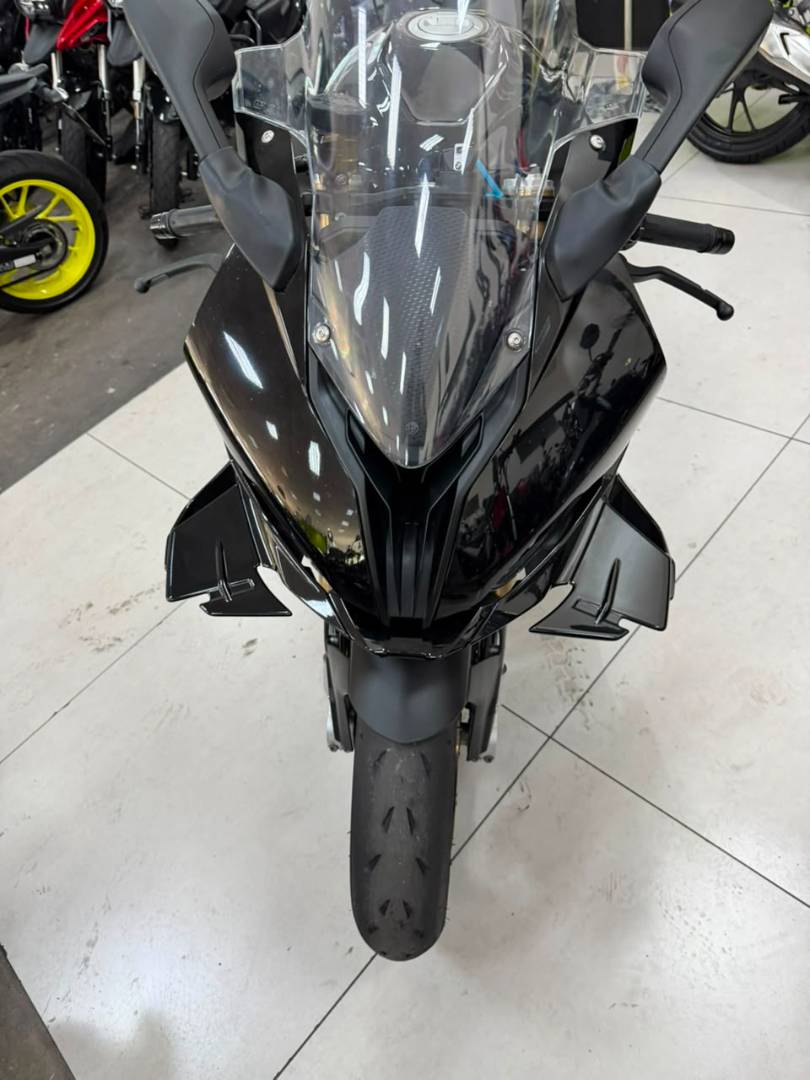 BMW S 1000 RR
