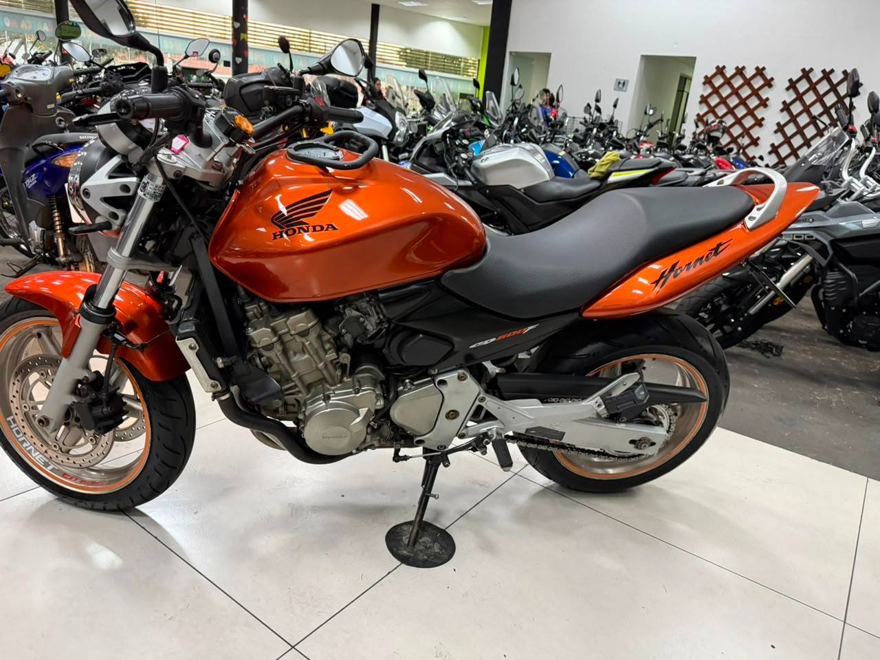 HONDA CB 600F HORNET