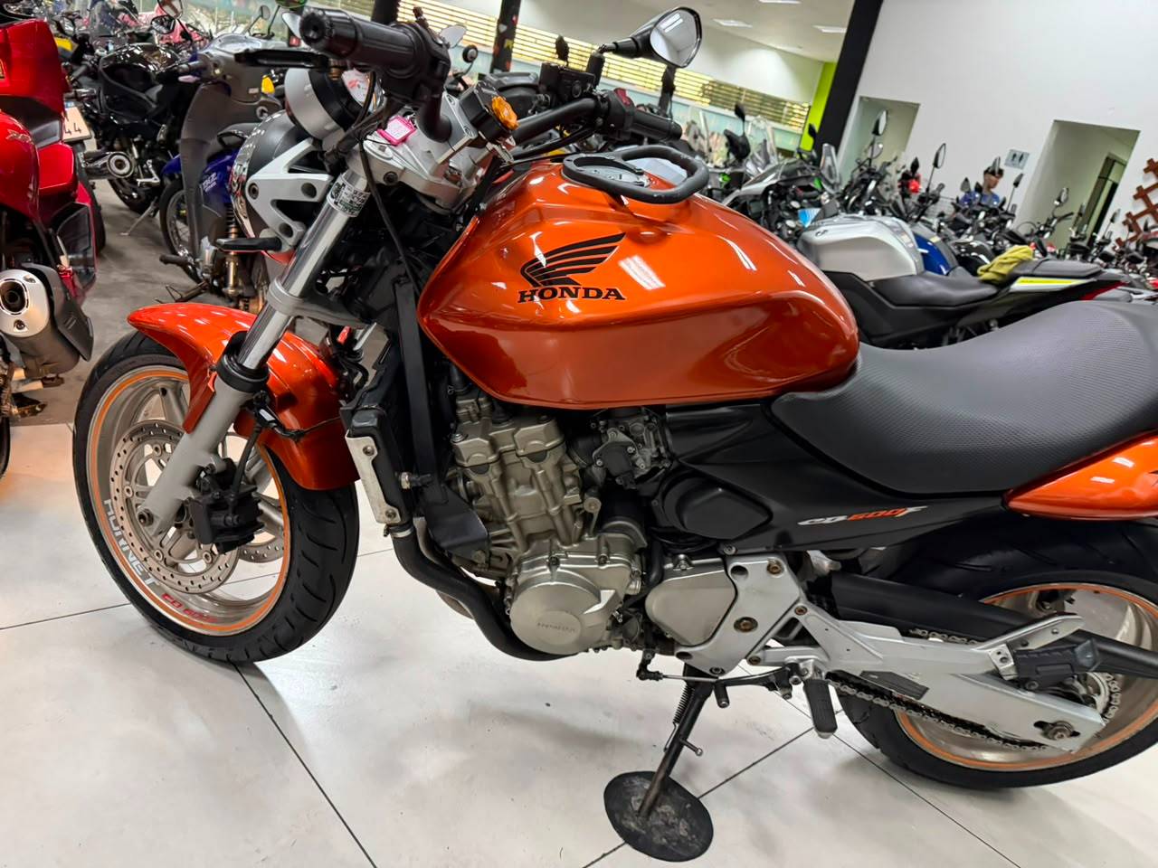 HONDA CB 600F HORNET