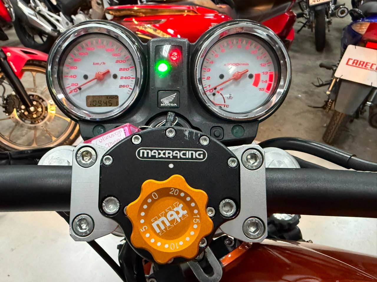 HONDA CB 600F HORNET