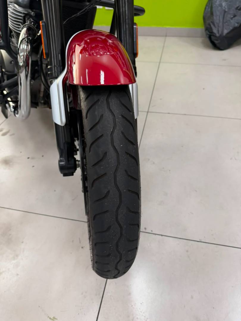 ROYAL ENFIELD SUPER METEOR 650