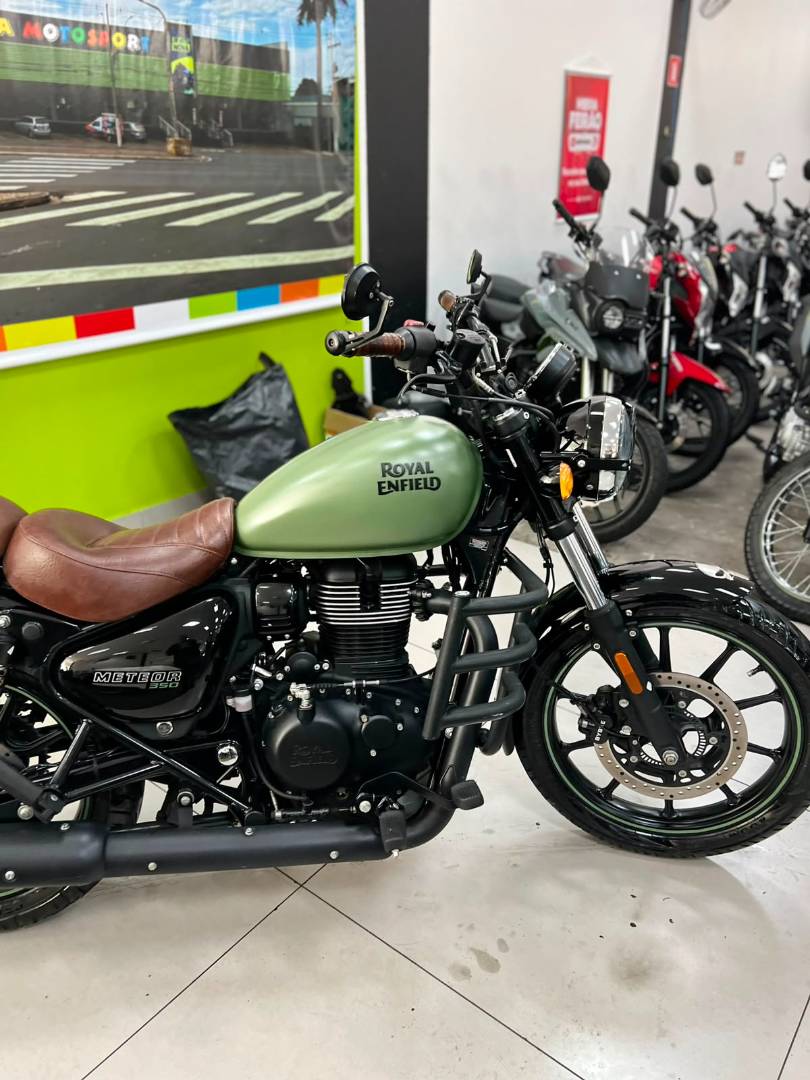 ROYAL ENFIELD METEOR 350 STELLAR