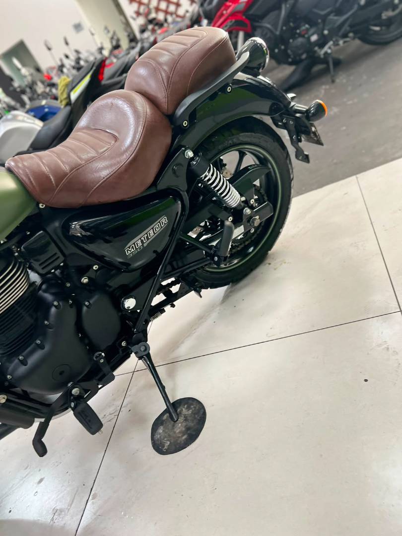 ROYAL ENFIELD METEOR 350 STELLAR