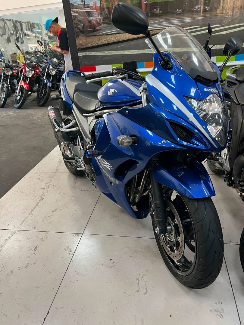SUZUKI GSX 1250 FA
