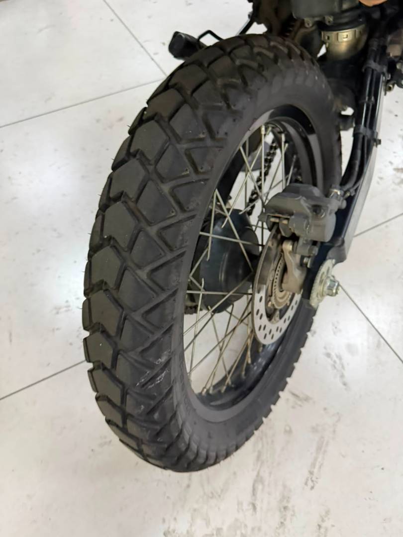 HONDA XRE 300 SAHARA ADVENTURE