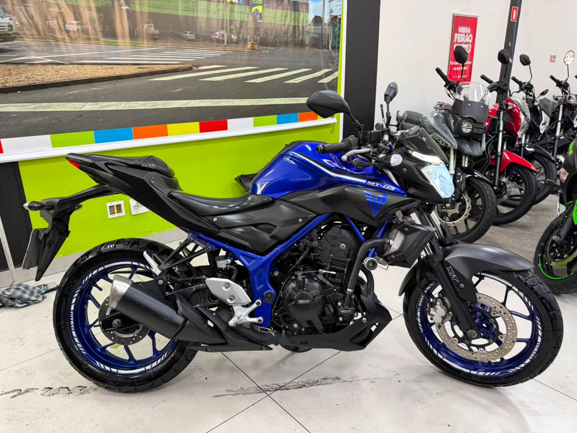 YAMAHA MT-03