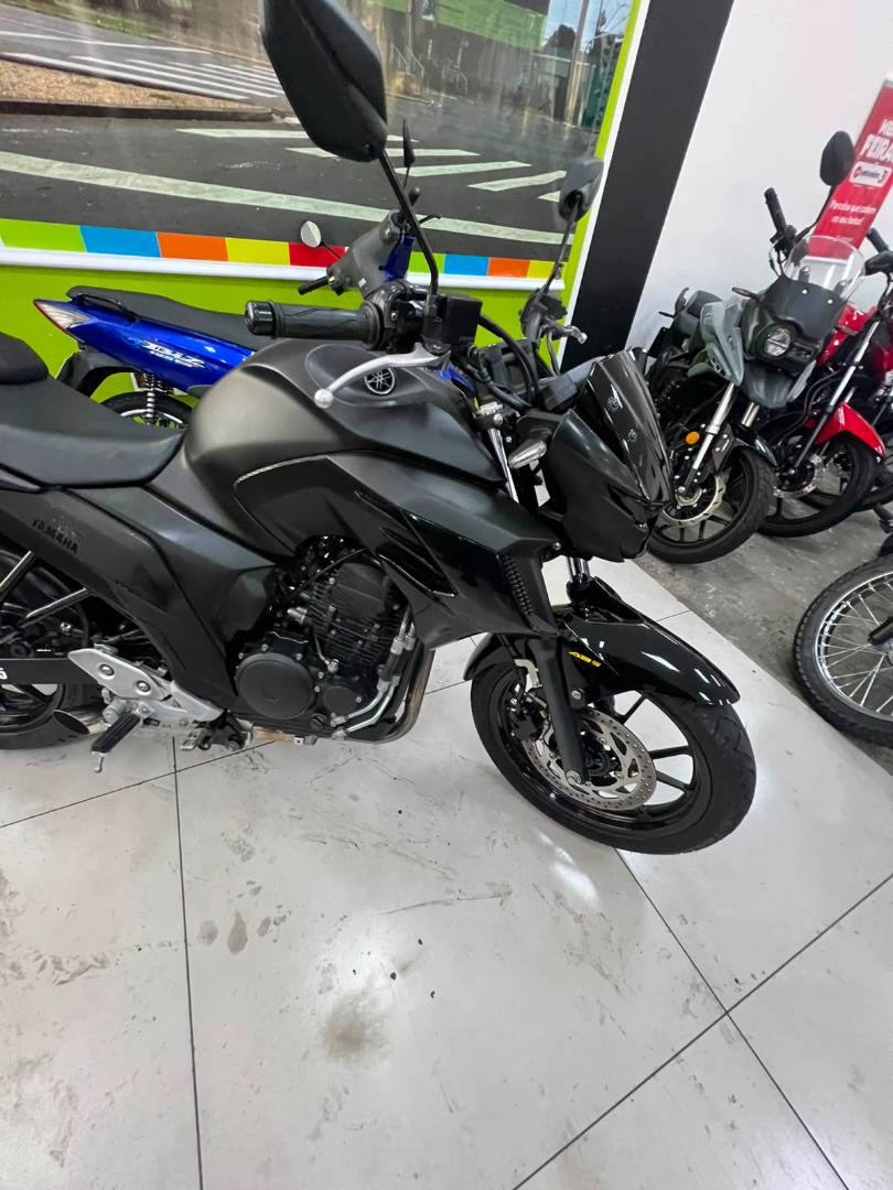 YAMAHA FZ25 FAZER ABS