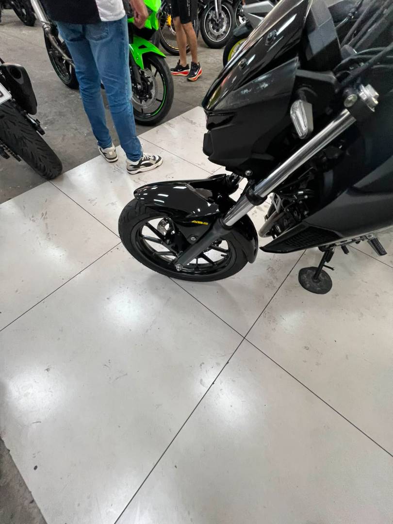 YAMAHA FZ25 FAZER ABS