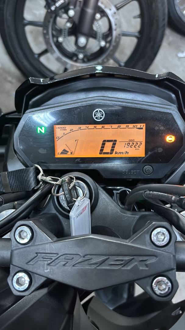 YAMAHA FZ25 FAZER ABS