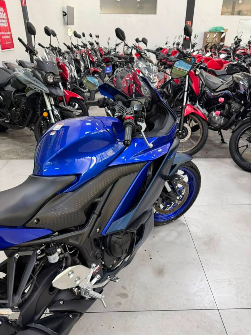 YAMAHA YZF R3 ABS
