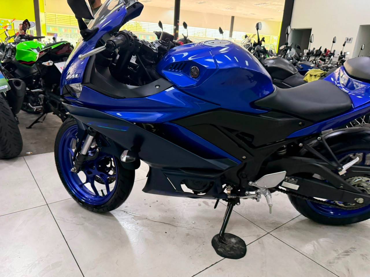 YAMAHA YZF R3 ABS