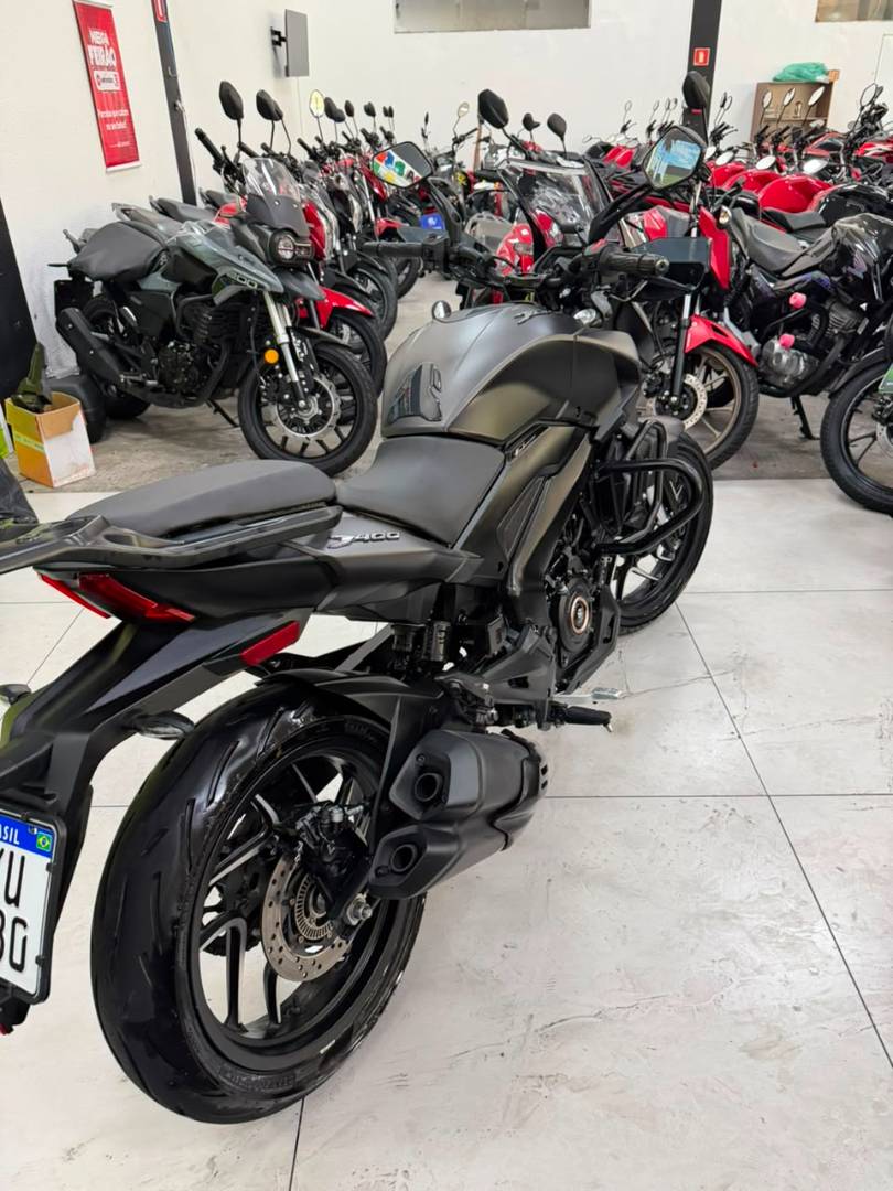 BAJAJ DOMINAR 400