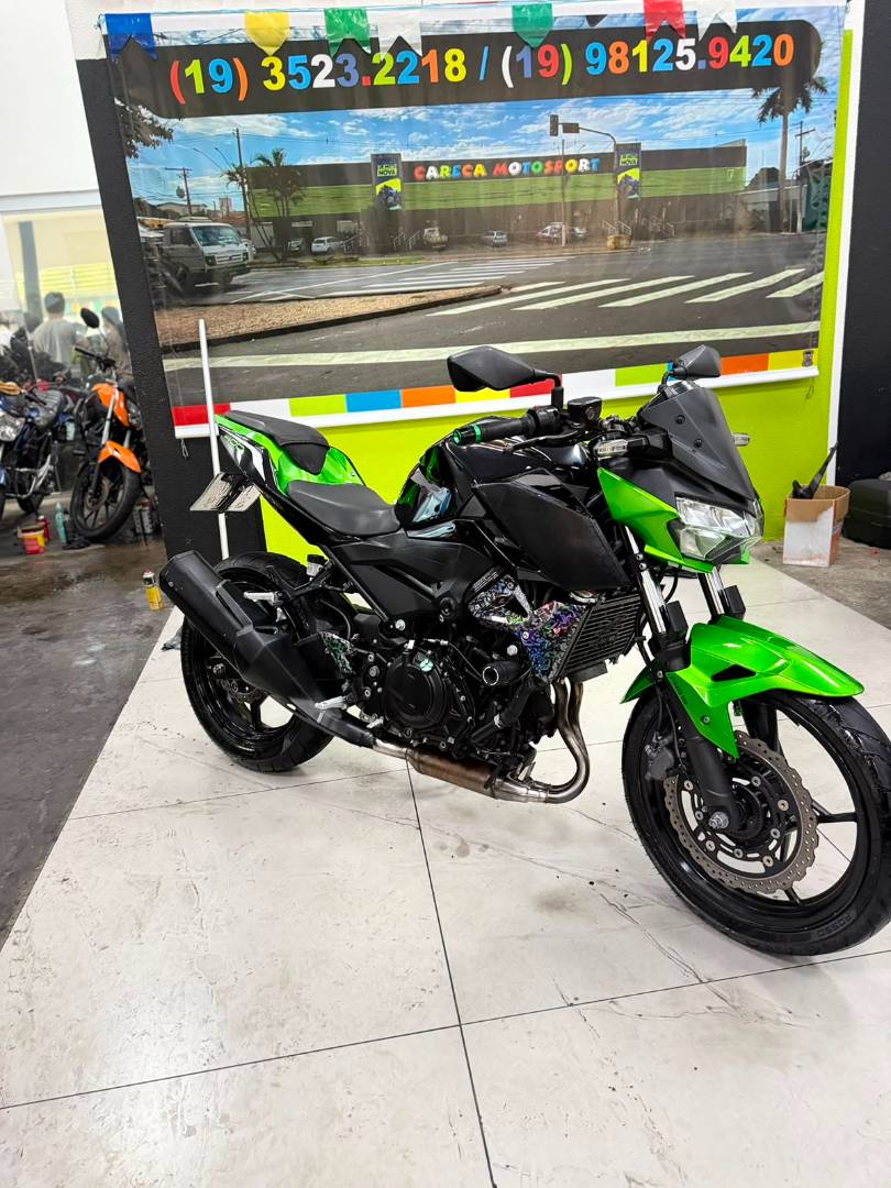KAWASAKI Z400