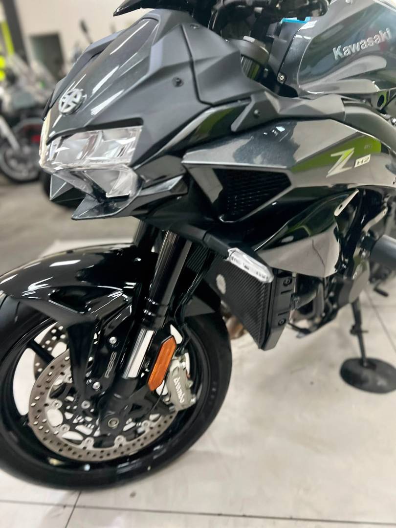 KAWASAKI Z1000 ABS