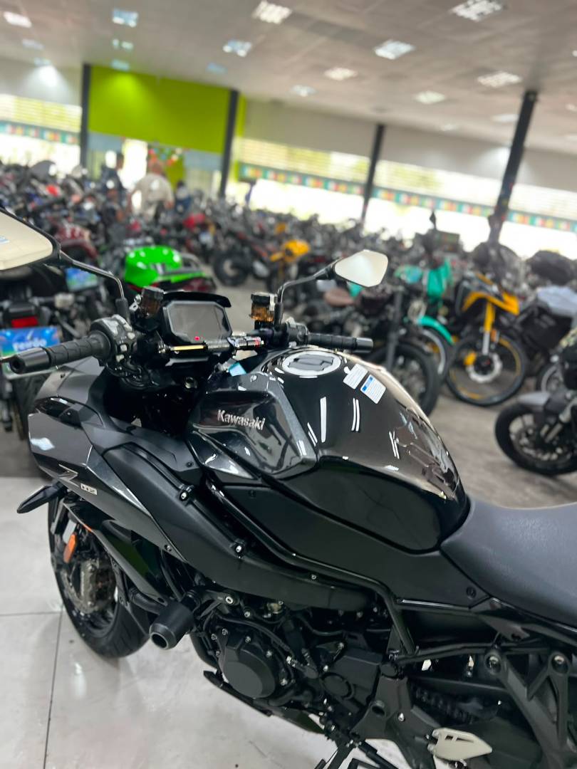 KAWASAKI Z1000 ABS