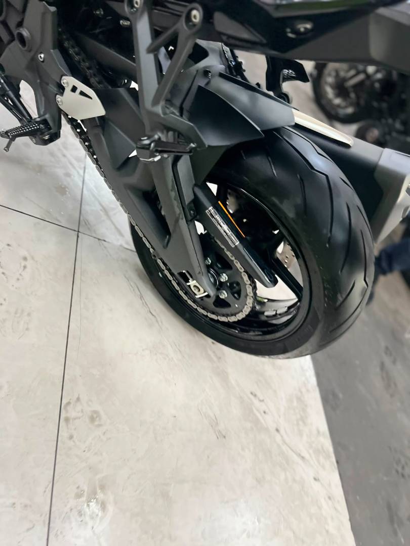 KAWASAKI Z1000 ABS