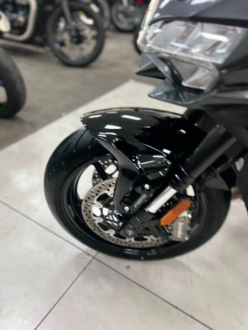 KAWASAKI Z1000 ABS