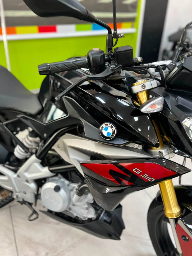 BMW G 310 R
