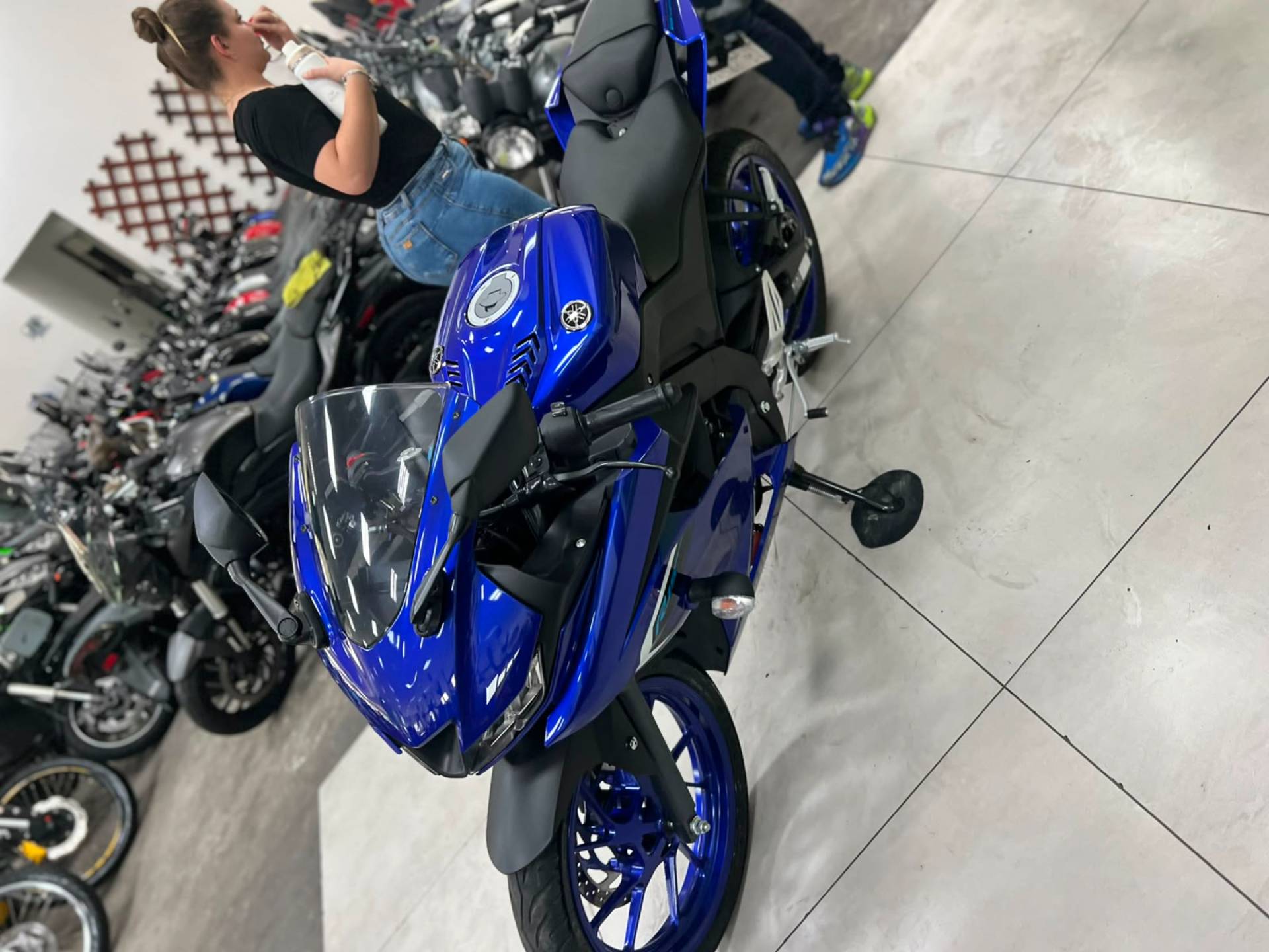 YAMAHA YZF R15