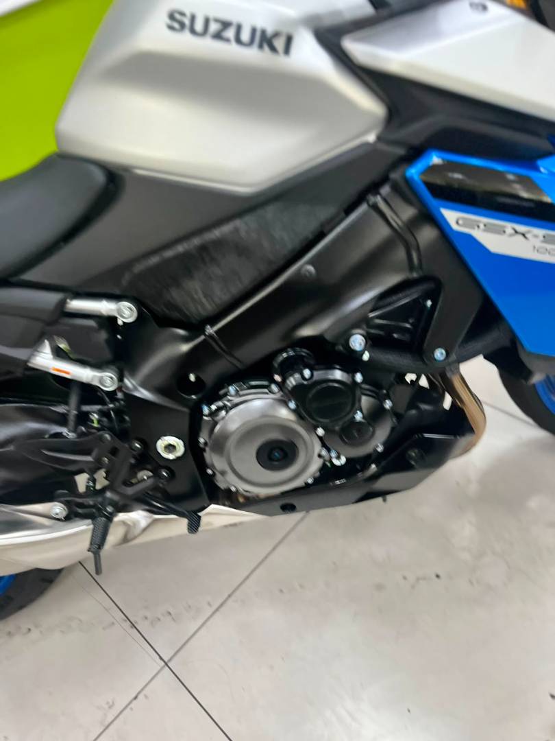 SUZUKI GSX S1000 ABS