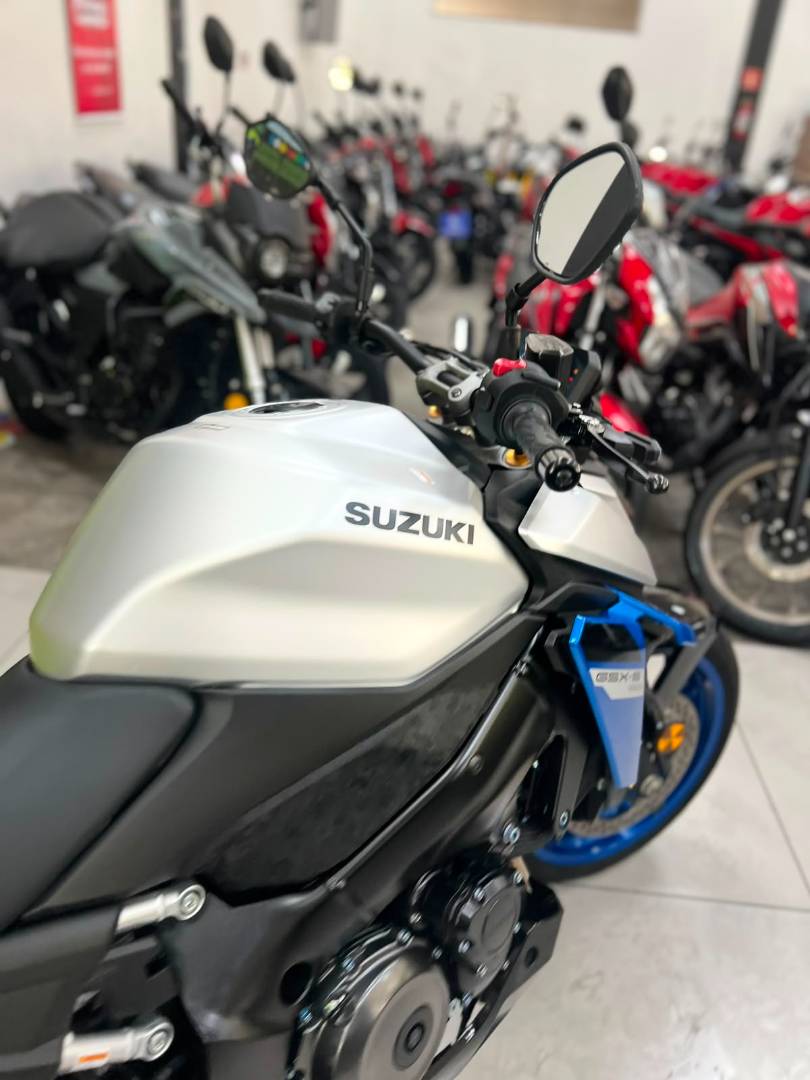 SUZUKI GSX S1000 ABS