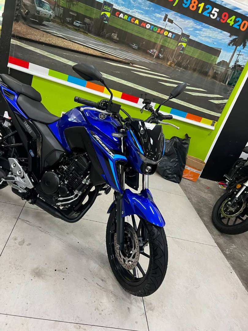YAMAHA FZ25 FAZER ABS