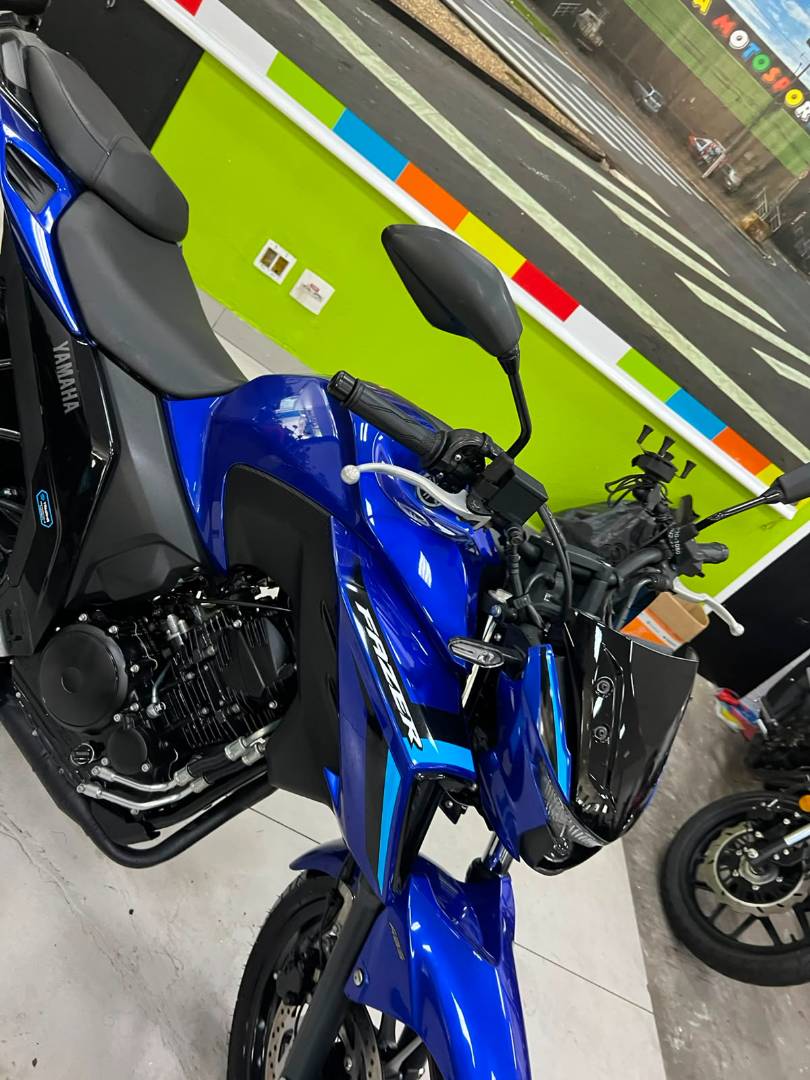 YAMAHA FZ25 FAZER ABS