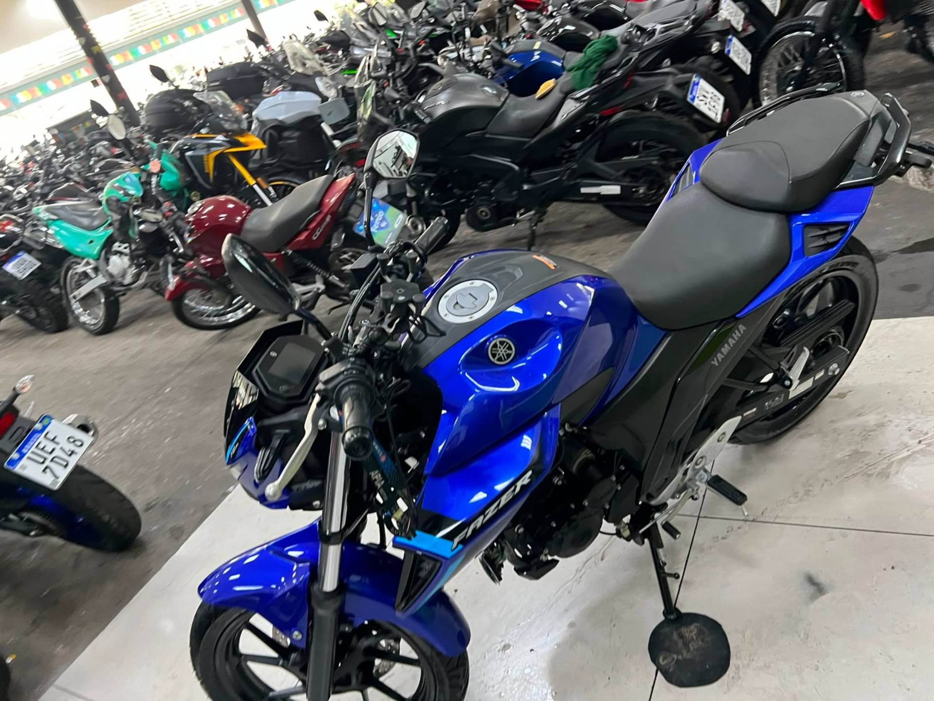 YAMAHA FZ25 FAZER ABS