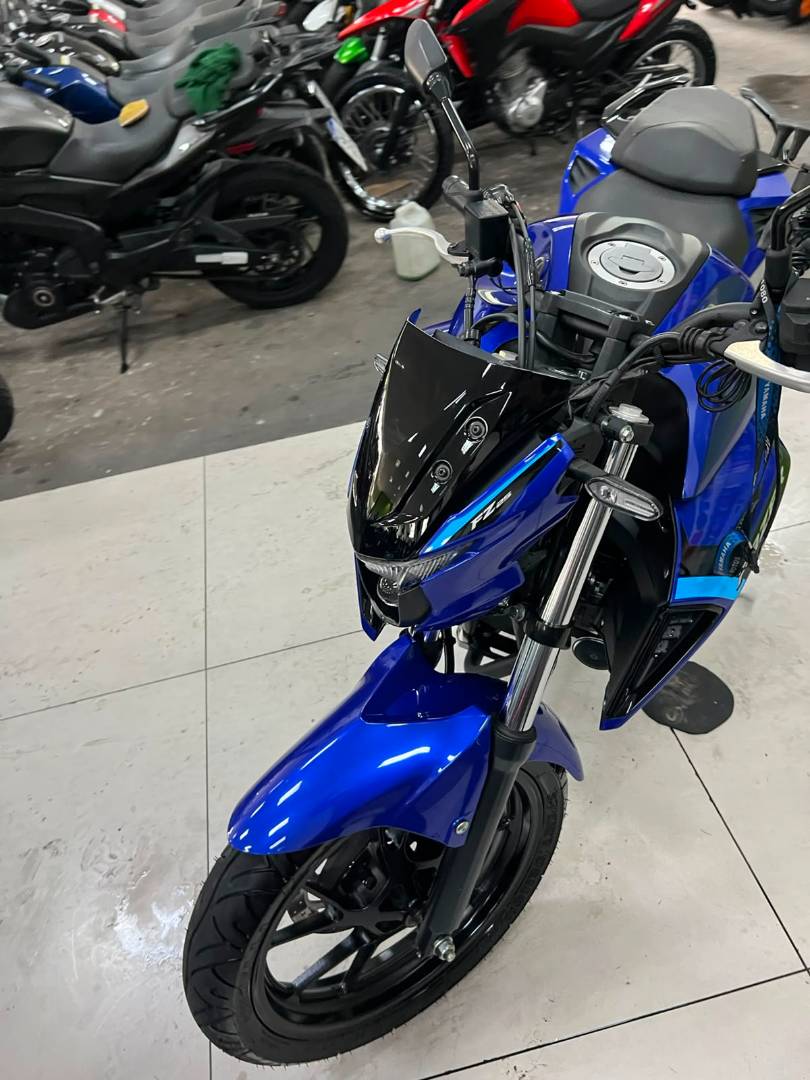 YAMAHA FZ25 FAZER ABS