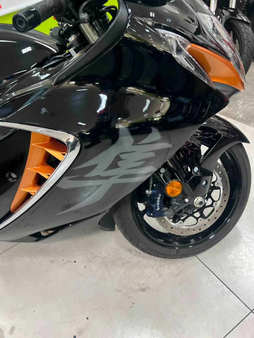 SUZUKI HAYABUSA GSX 1300RA