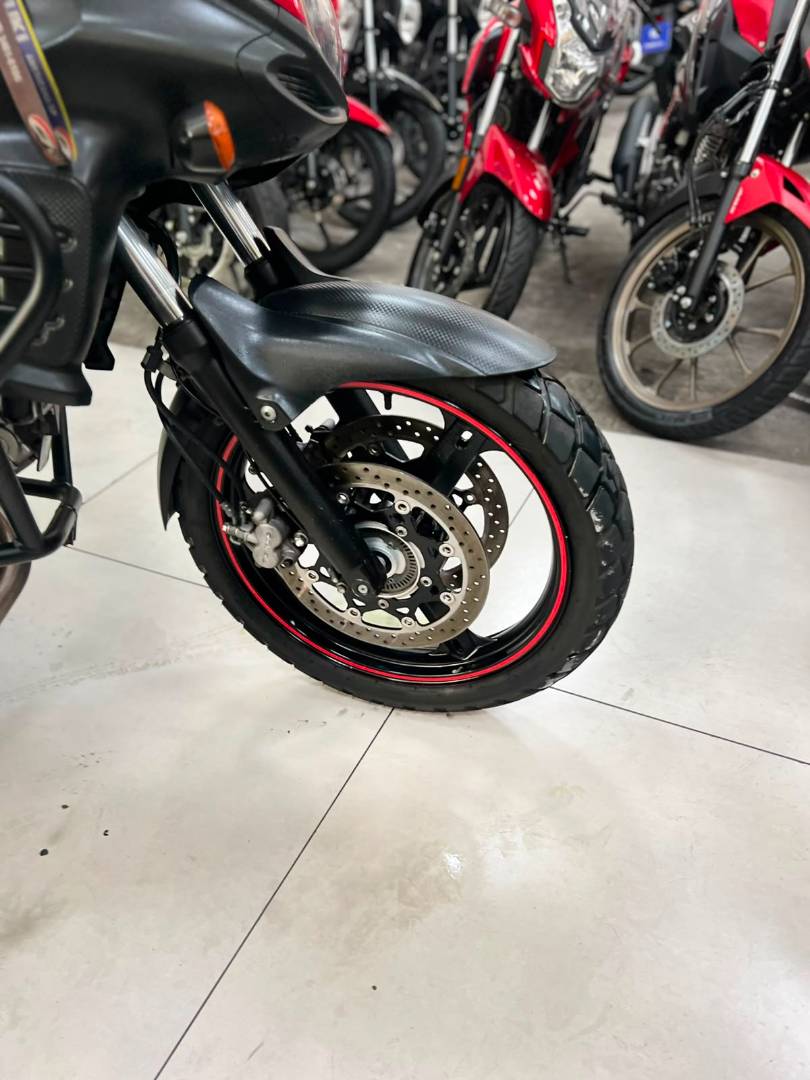 SUZUKI V STROM 650 ABS
