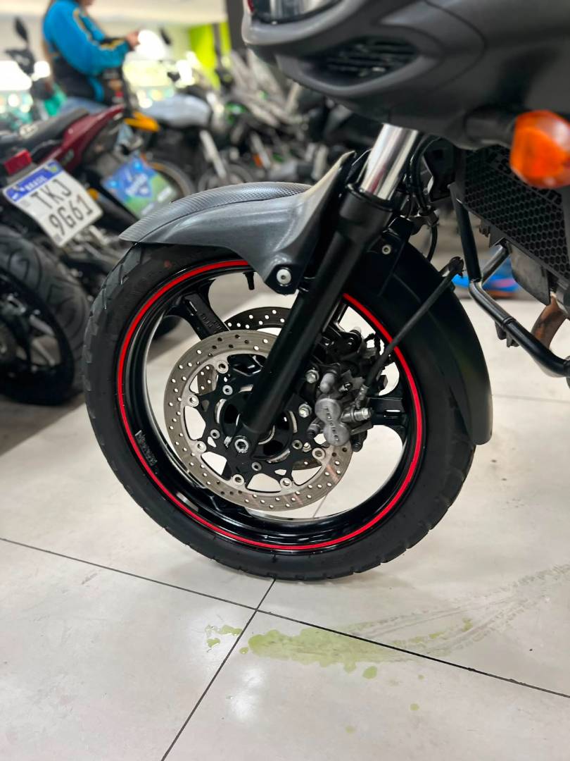 SUZUKI V STROM 650 ABS