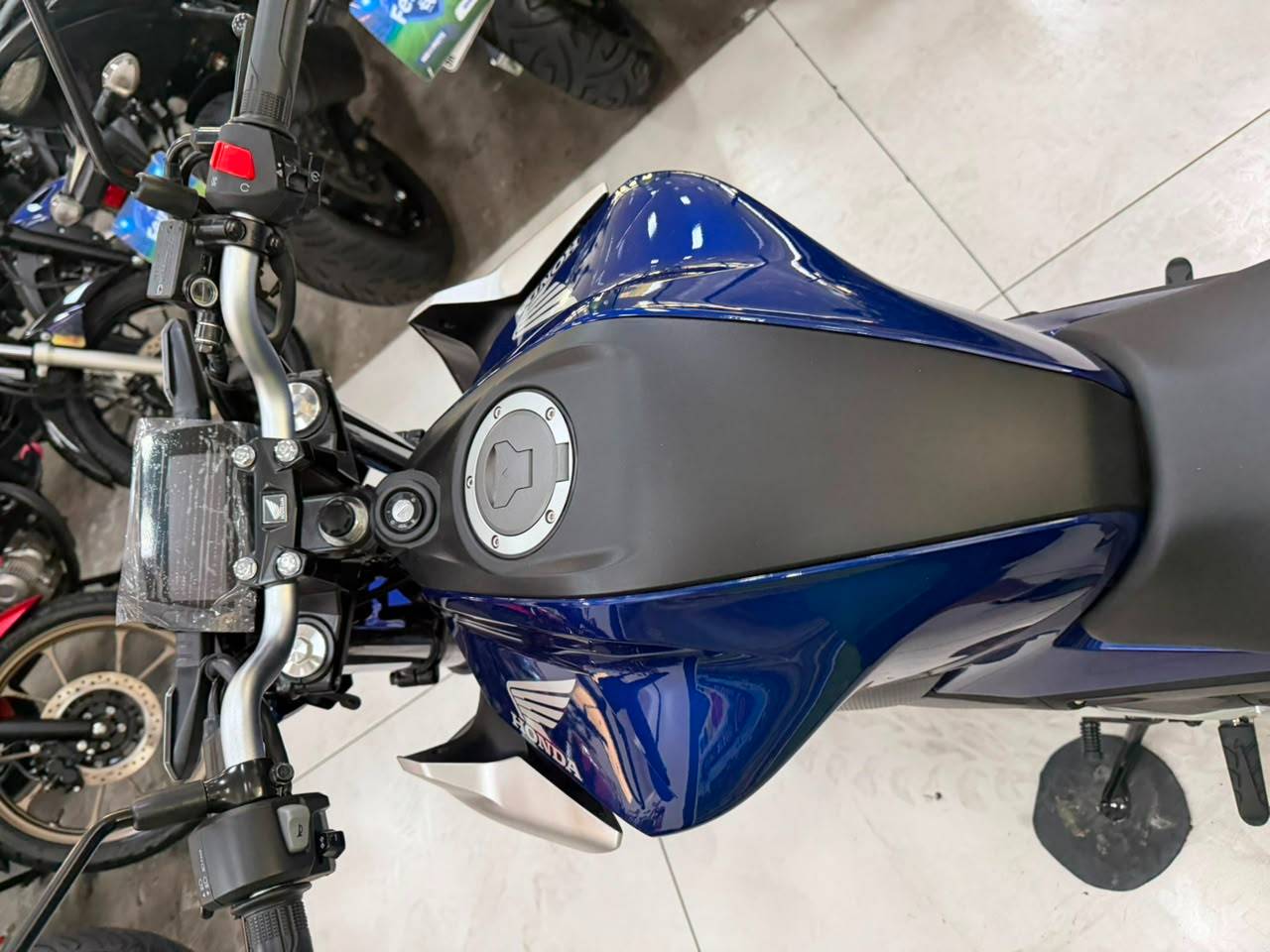 HONDA CB TWISTER ABS