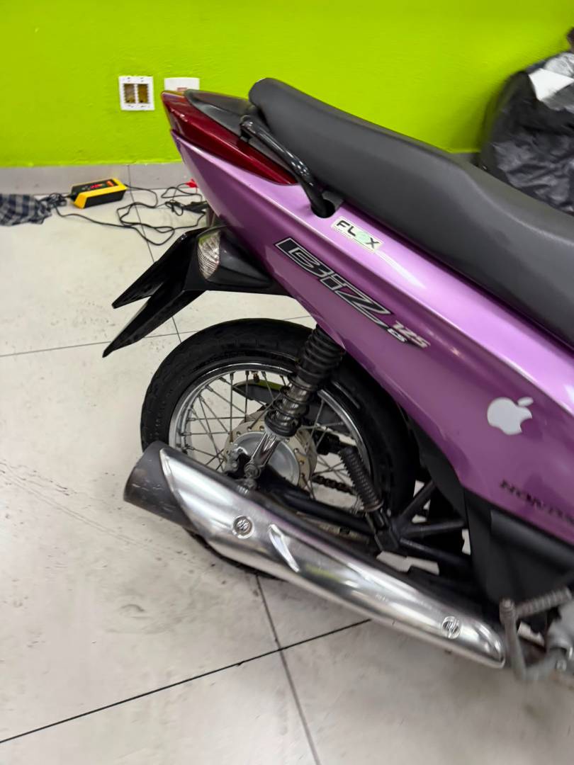 HONDA BIZ 125 ES