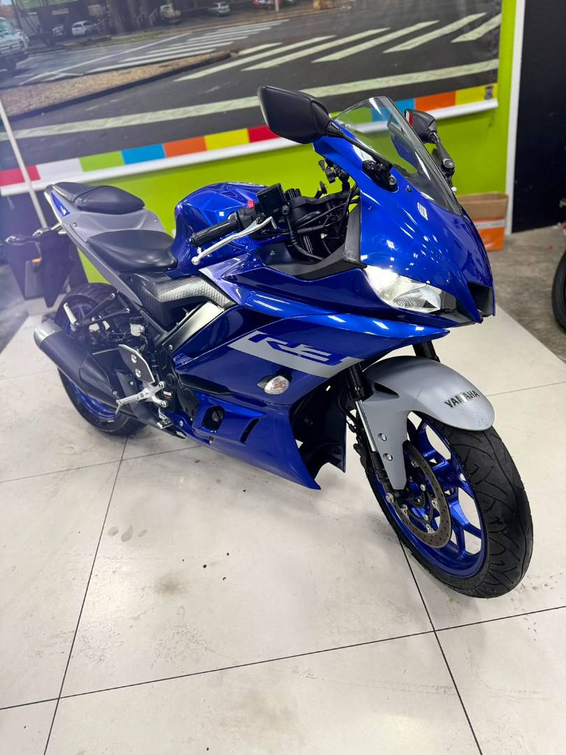 YAMAHA YZF R3 ABS