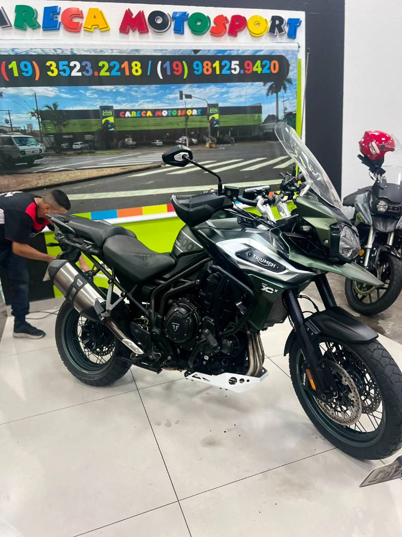 TRIUMPH TIGER 1200 XCX
