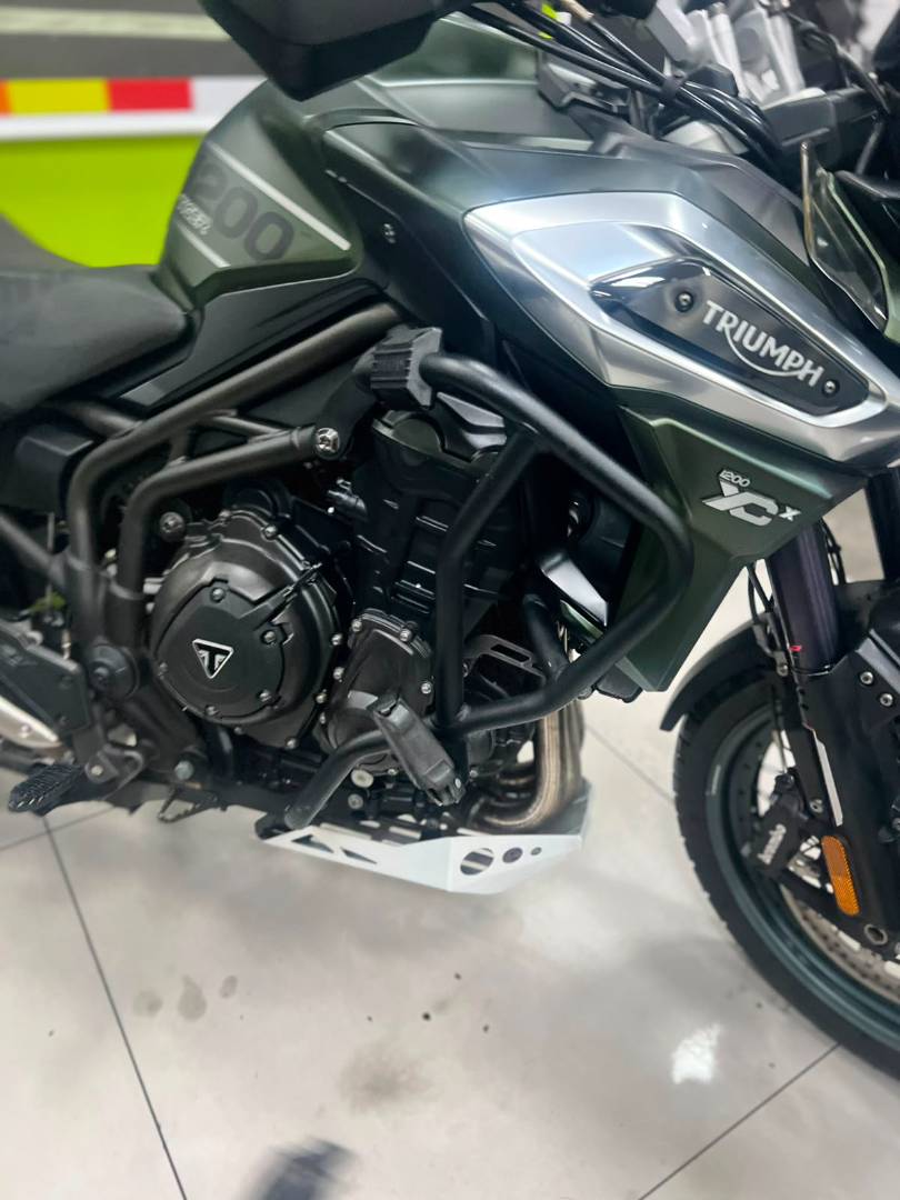 TRIUMPH TIGER 1200 XCX