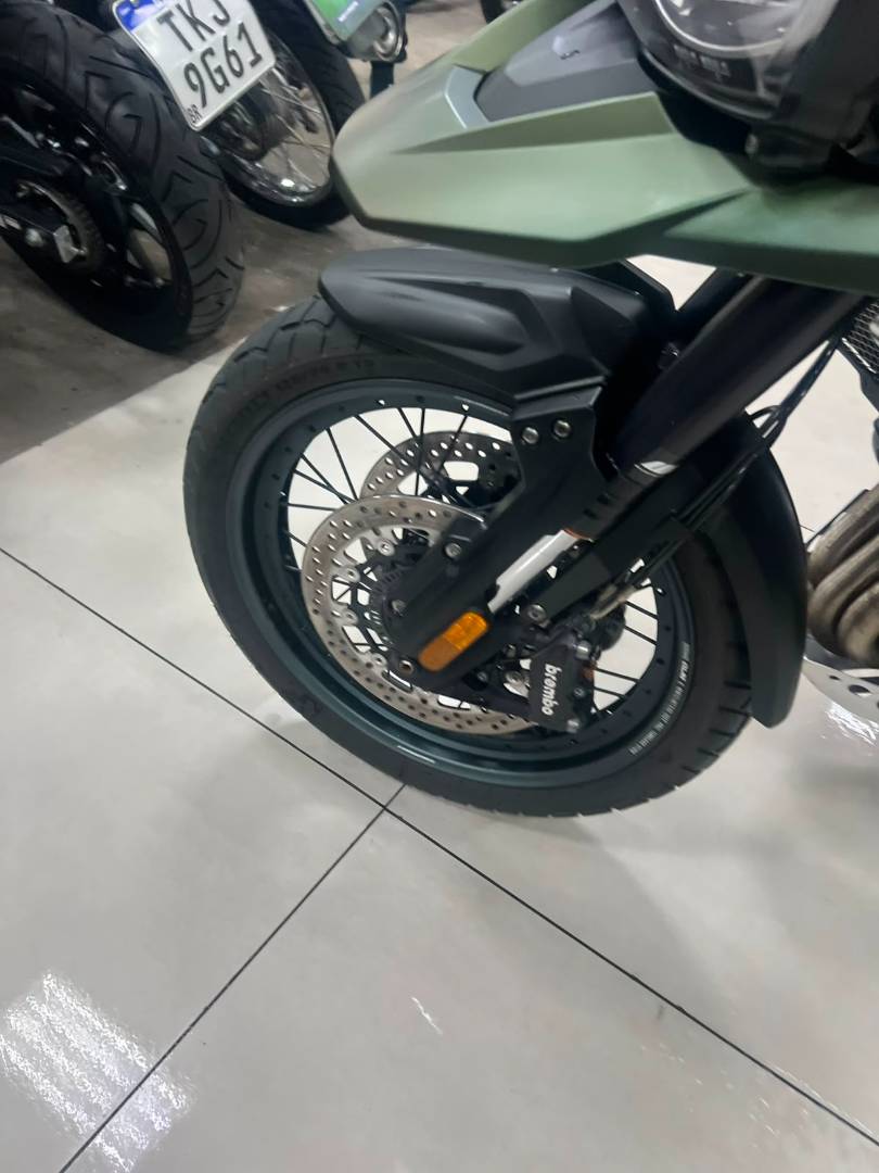 TRIUMPH TIGER 1200 XCX