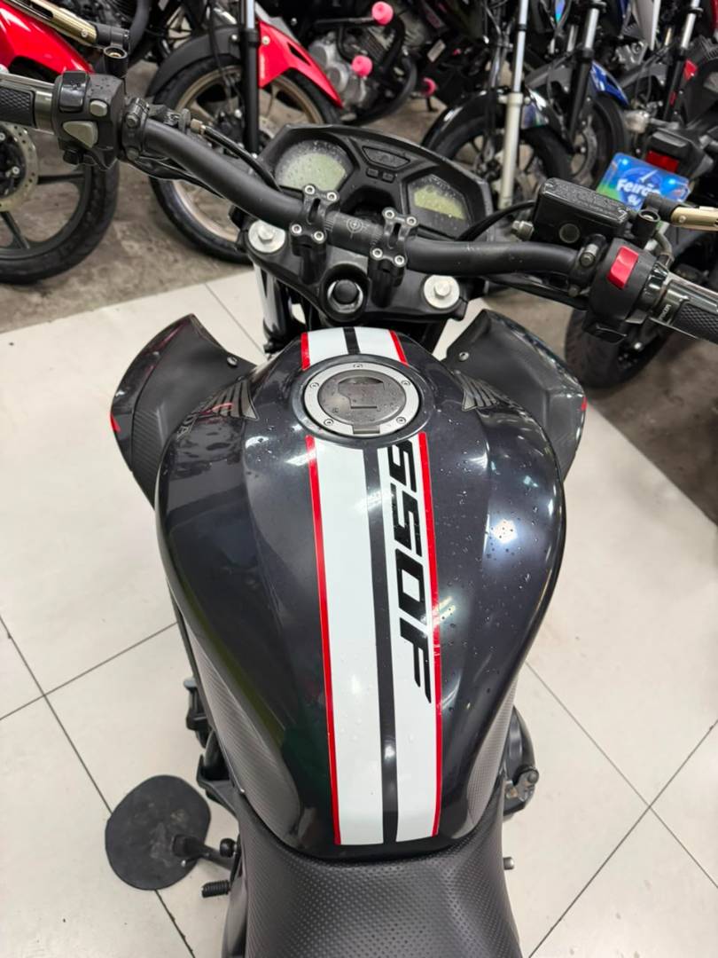 HONDA CB 650 F