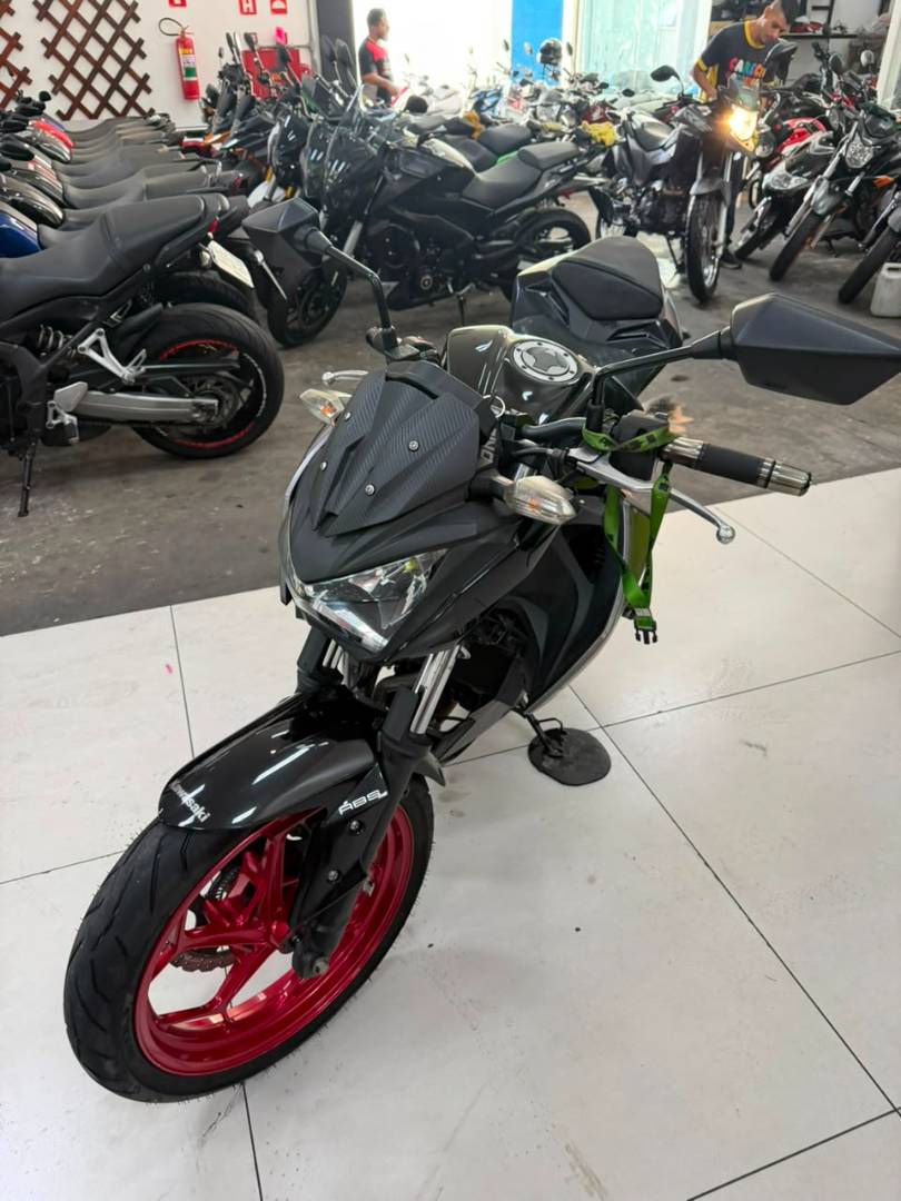KAWASAKI Z300 ABS